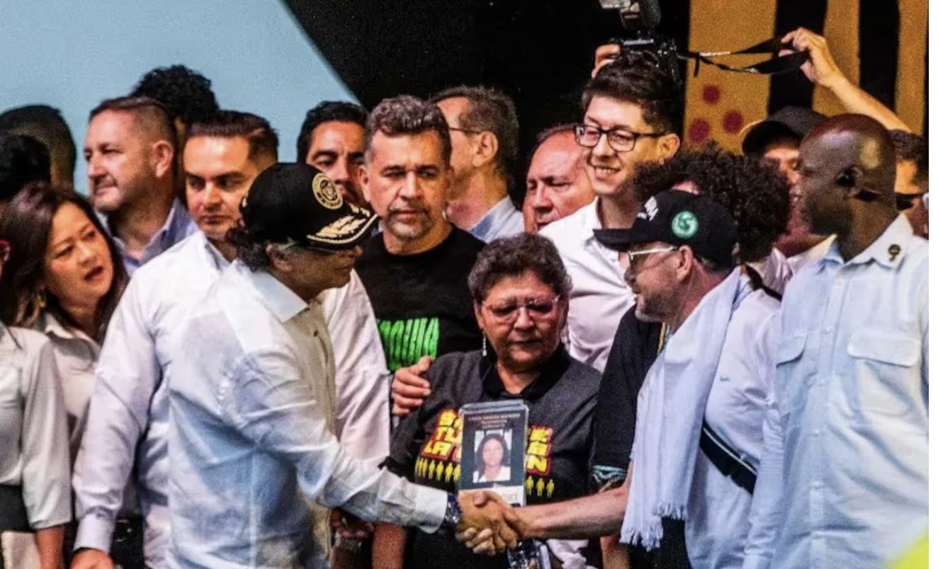 Petro autorizó traslado de criminales en Medellín: ¿Hará lo mismo en Santander?