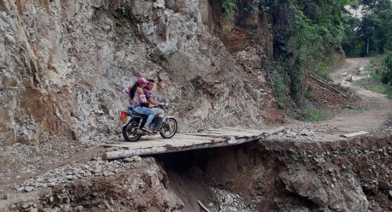Tres años después, vías terciarias de Santander siguen sin intervención prometida por el programa ‘Caminos Comunitarios de la Paz Total’