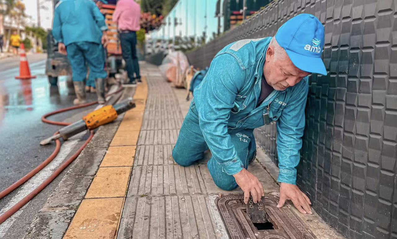 “Si no quieren agresiones, no cambien de forma corrupta los medidores”: indignación en Bucaramanga contra el Acueducto