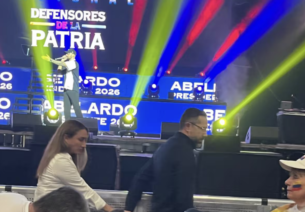 Convención o culto: la misa política de Abelardo de la Espriella en el Movistar Arena
