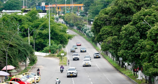 Avanza el Tercer Carril en Floridablanca: obra esperada por fin inicia tras años de gestión y retrasos