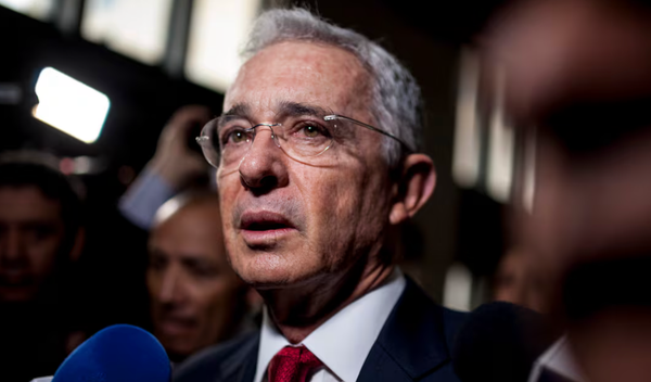 Condenan a Álvaro Uribe Vélez: una página histórica en la justicia colombiana