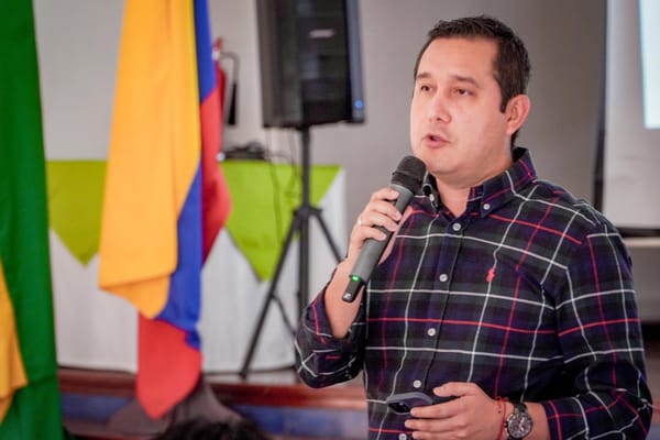Alcalde de Floridablanca respalda candidatura a la Cámara de Representantes de Fabián Andrés Vargas Porras