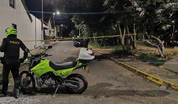 Otra mujer asesinada por sicarios: Bucaramanga sumida en la violencia mientras las autoridades improvisan
