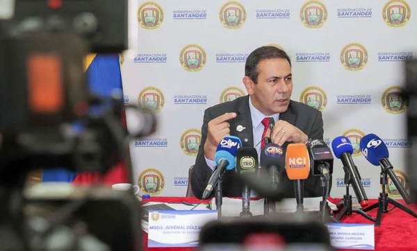 ‘Si quieren quitarlo, que lo quiten’: Gobernador Díaz responde a críticas por manejo del peaje en la Mesa de Los Santos