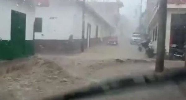 Granizadas, derrumbes e inundaciones ponen en jaque al sur de Santander