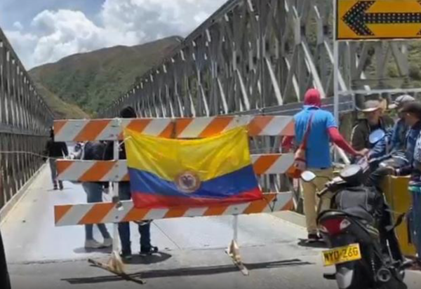 Advierten cierre total de la vía Cúcuta–Ocaña: mientras la Alcaldía de Ocaña roba con comparendos falsos, la región sigue hundida en el abandono