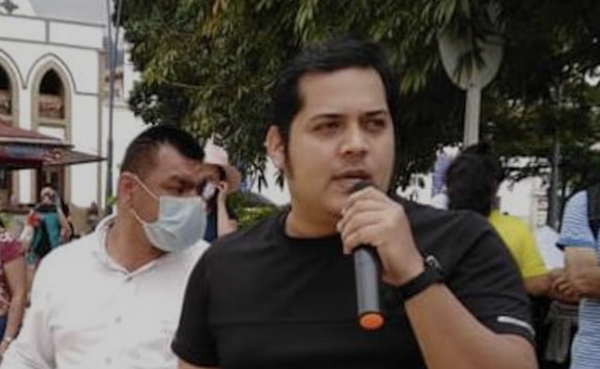 El cinismo del concejal Jorge Flórez: ahora posa de moralista contra el gobernador