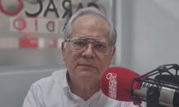 Cínico y oportunista: mientras niños con discapacidad se quedan sin terapias en Bucaramanga, Jaime Calderón aplaude como una foca al Pacto Histórico